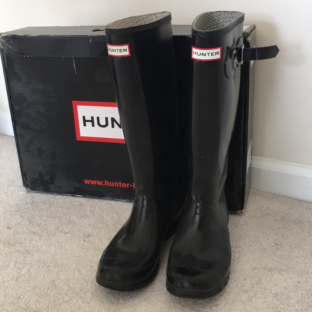 Hunter Sz 7 “Huntress” Gloss Wide Calf Rain Boots